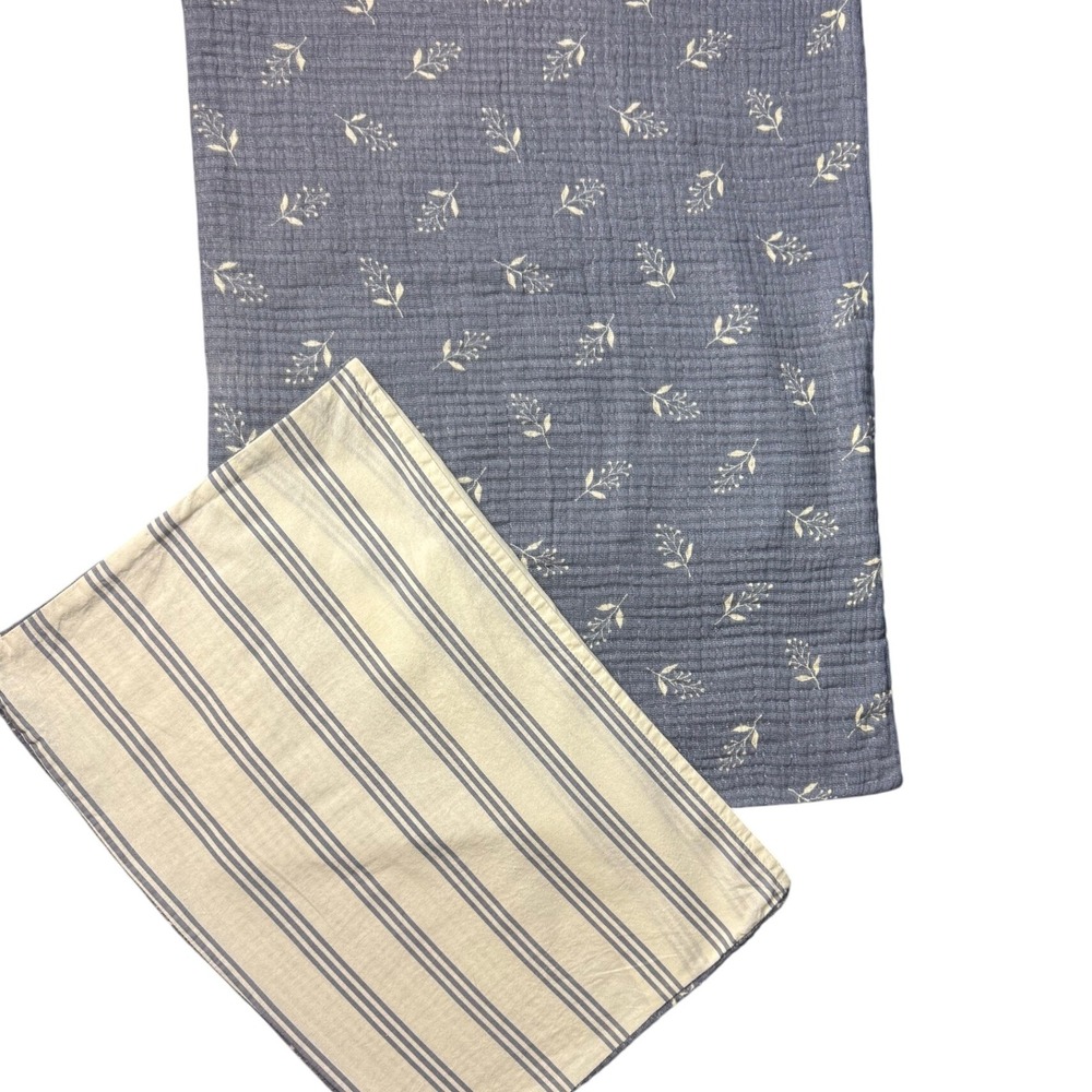 Bee & Willow‎ Blue Floral Standard Pillowcase Sham Cottagecore Shabby Chic